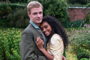 Tom (Solly McLeod) and Sophia (Sophie Wilde) in Tom Jones